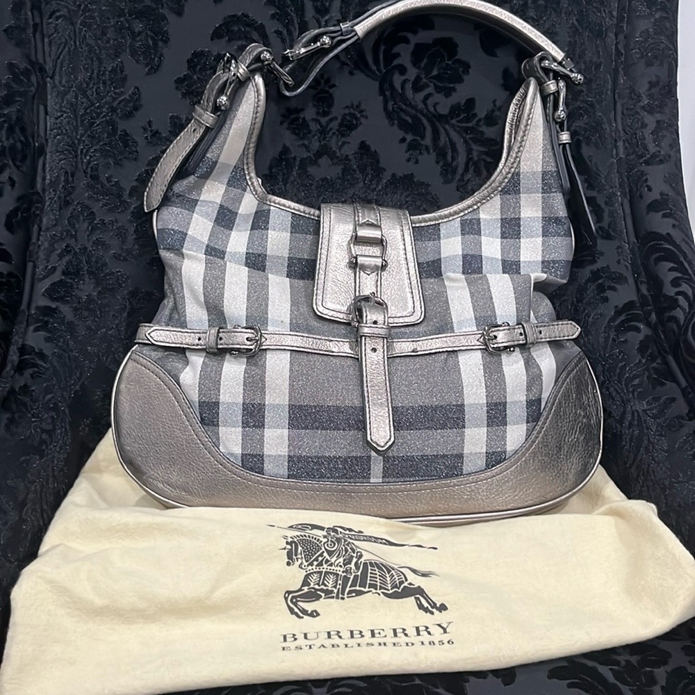 Beat Shinmer LL Brooke Hobo Burberry DKNICKEL.